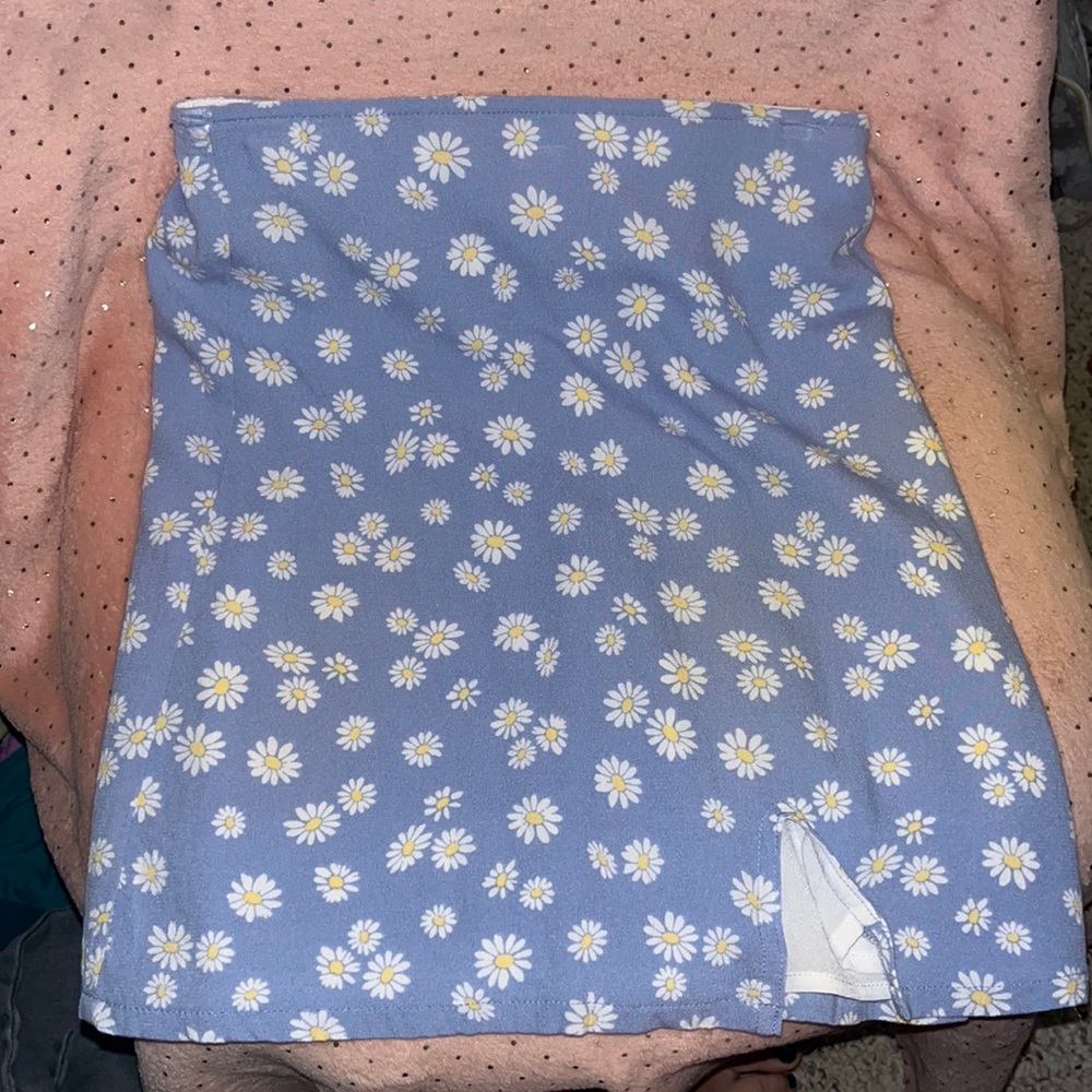 No Boundaries skirt